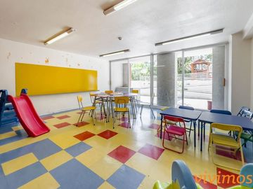 Barrio Italia 2 Dorm + 2 Baños + Estacionamiento y Bodega