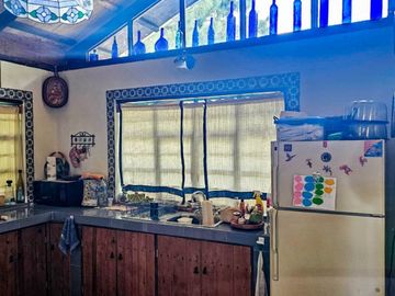 VENTA DE CABAÑA CON HERMOSOS JARDINES MINERAL DEL CHICO, CARBONERAS
