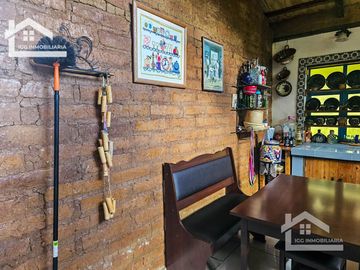 VENTA DE CABAÑA CON HERMOSOS JARDINES MINERAL DEL CHICO, CARBONERAS