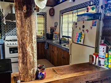 VENTA DE CABAÑA CON HERMOSOS JARDINES MINERAL DEL CHICO, CARBONERAS