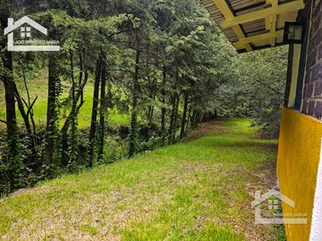 VENTA DE CABAÑA CON HERMOSOS JARDINES MINERAL DEL CHICO, CARBONERAS