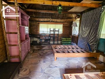 VENTA DE CABAÑA CON HERMOSOS JARDINES MINERAL DEL CHICO, CARBONERAS