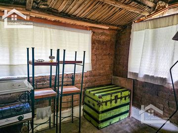 VENTA DE CABAÑA CON HERMOSOS JARDINES MINERAL DEL CHICO, CARBONERAS