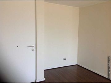 En venta Amplio Departamento de 3 dormitorios, estacionamiento y bodega, con Ubicación Ideal en el Corazón de La Florida