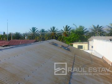 Vendemos Casa y Bodega Industrial en calle principal con tasación comercial