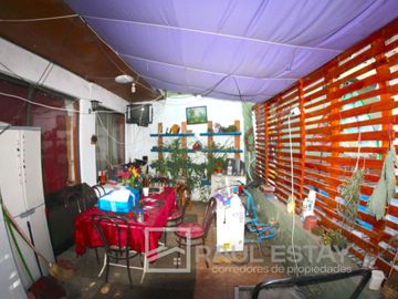 Vendemos Casa y Bodega Industrial en calle principal con tasación comercial