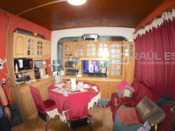 Vendemos Casa y Bodega Industrial en calle principal con tasación comercial