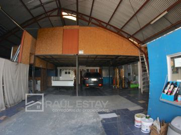 Vendemos Casa y Bodega Industrial en calle principal con tasación comercial