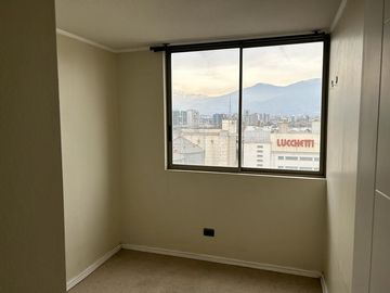 En venta muy amplio departamento de 3 dormitorios - Rodrigo de Araya