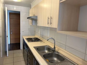 En venta muy amplio departamento de 3 dormitorios - Rodrigo de Araya