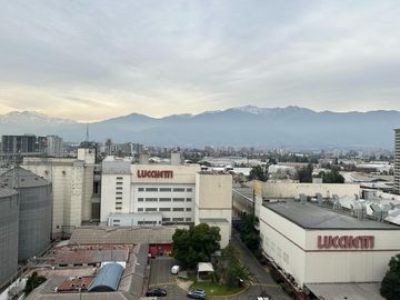 En venta muy amplio departamento de 3 dormitorios - Rodrigo de Araya