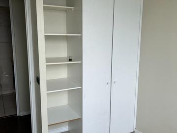 En venta muy amplio departamento de 3 dormitorios - Rodrigo de Araya