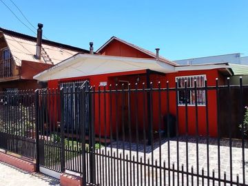 Oportunidad!! Casa en Colina El Pino, 3D 1B, $98.000.000