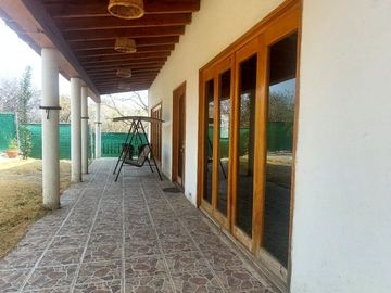 Casa en venta en Tepoztlán Morelos, Moxoquila zona tranquila