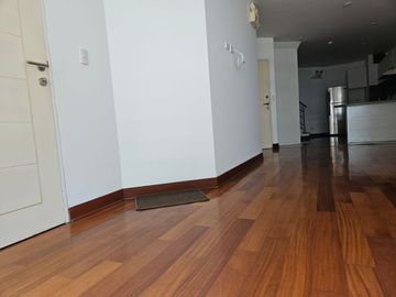DEPARTAMENTO EN MIRAFLORES A UNA CUADRA DEL MALECON