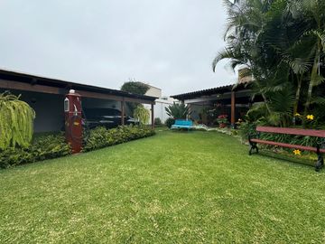 VENTA CASA CAMACHO (espalda colegio Roosevelt)