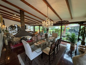 VENTA CASA CAMACHO (espalda colegio Roosevelt)