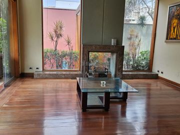 CASA EN CHACARILLA