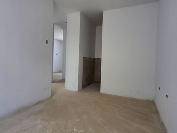 Casa en Venta Miraflores Country Club Los Lirios Mz Bh Lote 21 $125 Mil Dólares ID 1112132
