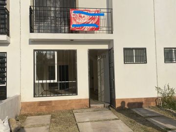EXCELENTE CASA EN VENTA