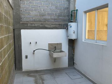 EXCELENTE CASA EN VENTA