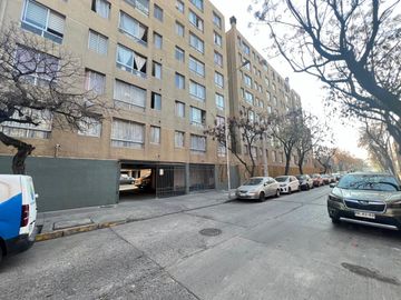Departamento 3D- 1B- E, cerca del Metro Cumming y Santa Ana. $82.000.000