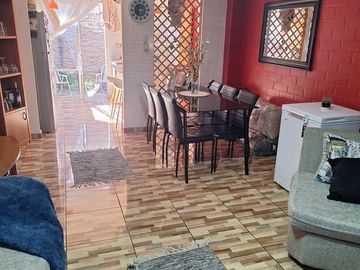 Oportunidad Villa Anguita