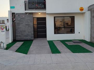 Casas nuevas en Residencial del Bosque