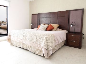 Casas nuevas en Residencial del Bosque