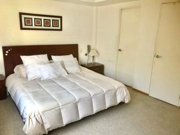 Baja de precio, aprovecha departamento en venta en Parques de la Herradura