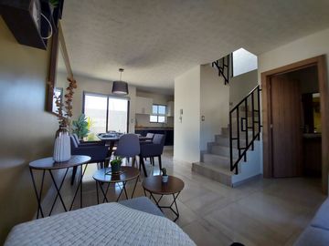 Casa en venta, de 2 habitaciones, en PACHUCA, con CISTERNA