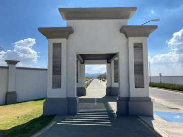 Casa en venta de 2 habitaciones en PACHUCA con COCINA y CISTERNA de REGALO