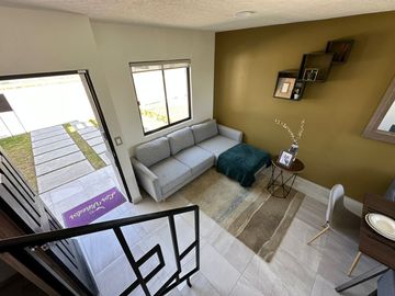 Compra tu Casa de 2 Habitaciones con Cisterna  en Pachuca a 30 mins del AIFA.