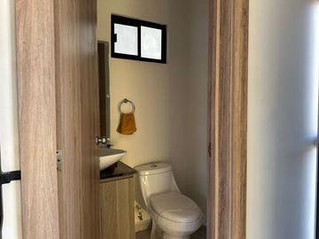 Compra tu Casa de 2 Habitaciones con Cisterna  en Pachuca a 30 mins del AIFA.
