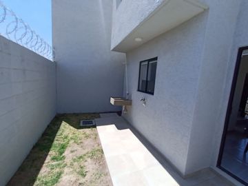 Vive Con Estilo: En Venta Casa Nueva en Privada de 2 Habitaciones en Pachuca a 45 mins de la CDMX con CISTERNA y COCINA de REGALO 🎁