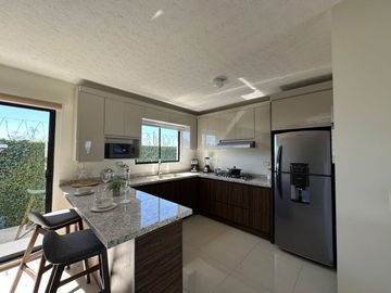Oportunidad de Inversión: Casa en Venta de 3 Habitaciones en Los Viñedos Residencial Pachuca