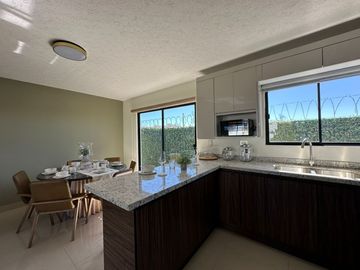 Oportunidad de Inversión: Casa en Venta de 3 Habitaciones en Los Viñedos Residencial Pachuca