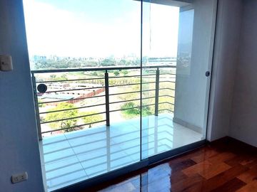 ESPECTACULAR DEPARTAMENTO CON VISTA PANORÁMICA AL JOCKEY CLUB