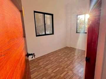 HOUSE AND LOT FOR SALE IN IMUS CAVITE