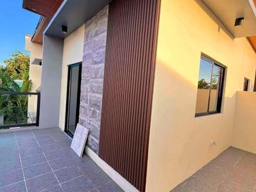 HOUSE AND LOT FOR SALE IN IMUS CAVITE
