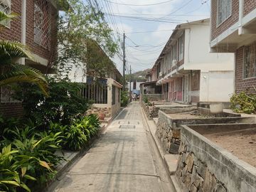Se vende Casa en Guayaquil Norte La Beata Mercedes Molina
