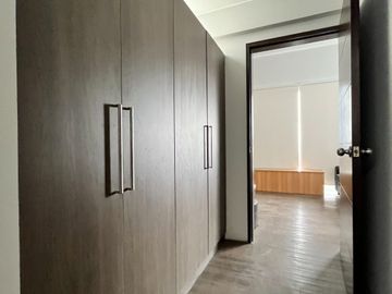 VENDO CASA MODERNA EN CASUARINAS SUR - SURCO