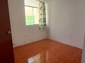 SE VENDE CASA EN URB. INGENIEROS CHICLAYO