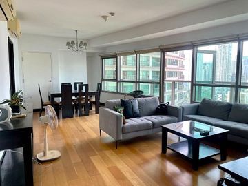 Modern 2-Bedroom with Balcony for Sale at The Residences, Makati