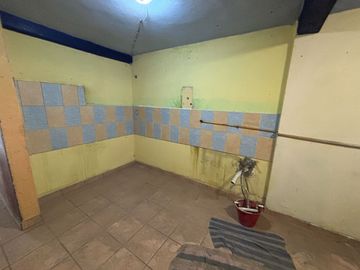 VENTA CASA SOBRE AV NICOLAS BRAVO, ECATEPEC