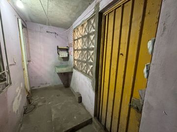 VENTA CASA SOBRE AV NICOLAS BRAVO, ECATEPEC