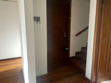 DEPARTAMENTO DUPLEX EN LA AV. ELOY ALFARO
