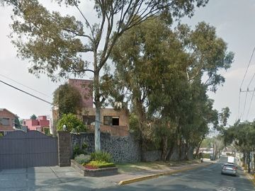 Bonita y amplia casa en remate en San Nicolás Totolapan, Magdalena Contreras!