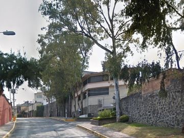 Bonita y amplia casa en remate en San Nicolás Totolapan, Magdalena Contreras!