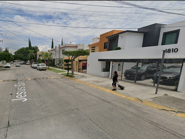 Se VeNDe CaSa En PaSeOs DeL SoL...ZaPoPaN,,,,EXCeLeNTe UBiCaCIóN!!!!!ReMATeS HiPoTeCaRiOs 